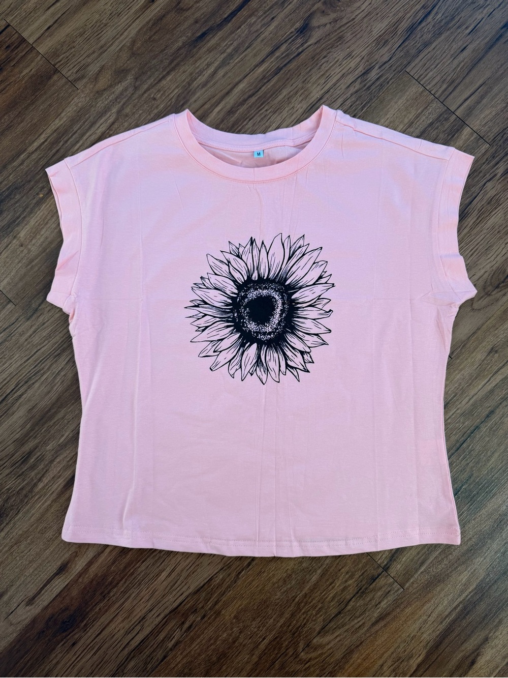 Rosemia Women's Coral Short Sleeve Sunflower Shirt- Size Medium- NWT